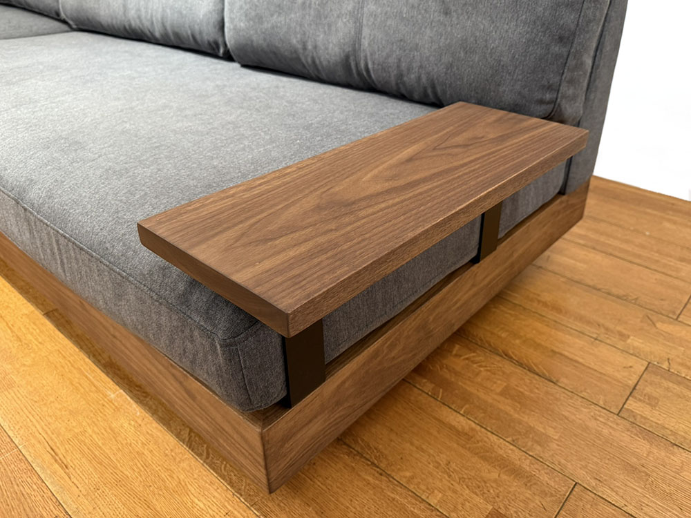 mtm-sofa-winarmMOKU